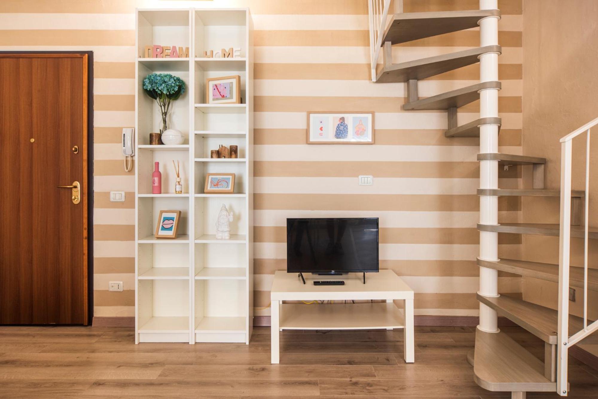 רג'ו אמיליה Reggio Center Lovely Apartments מראה חיצוני תמונה