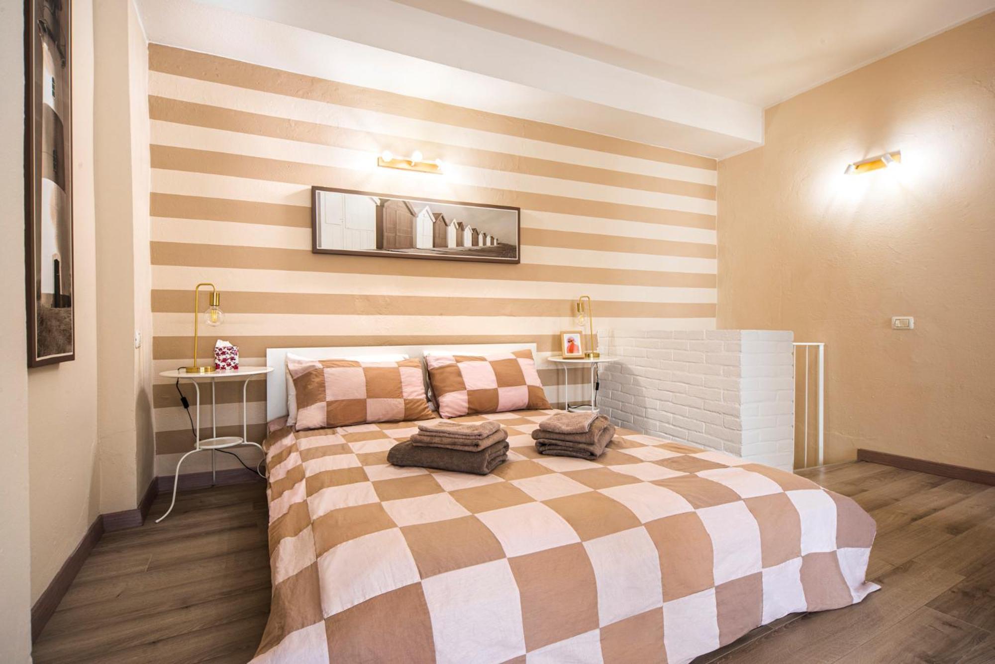 רג'ו אמיליה Reggio Center Lovely Apartments מראה חיצוני תמונה